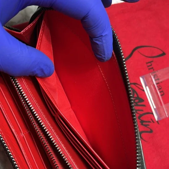 Christian Louboutin Panettone Spikes, Long Wallet Black with Silver Spikes VGUC - Picture 11 of 16